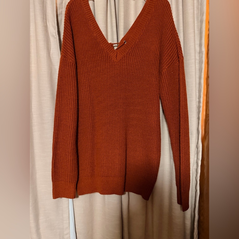 Charlotte Russe Women's Rust V-Neck Sweater